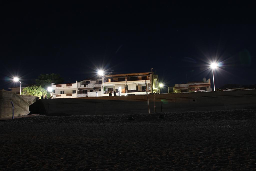 B&B La Sirena Santa Teresa Di Riva Eksteriør bilde